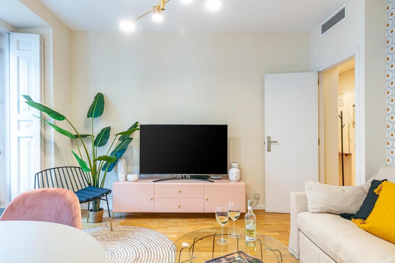 Luxury Belmont Puerta Del Sol Apartment Madrid Exterior foto