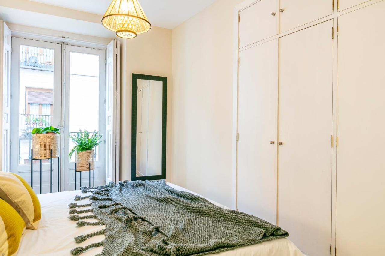 Luxury Belmont Puerta Del Sol Apartment Madrid Exterior foto